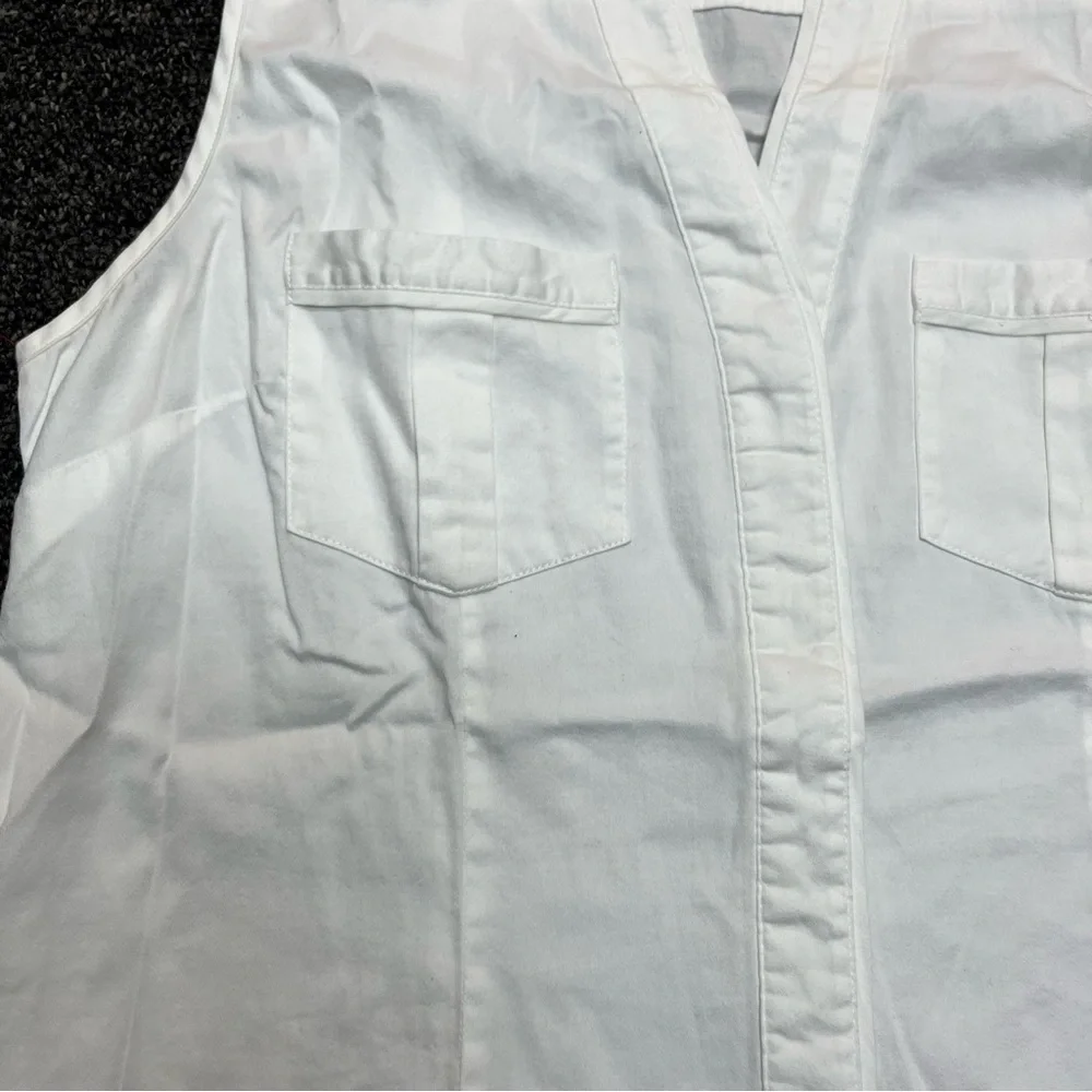 Michael Kors White Sleeveless Blouse